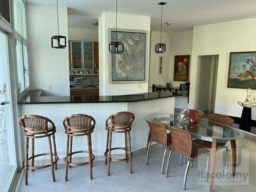 Casa de Condomínio com 2 quartos à venda, 538m2 em Alphaville Conde II, Barueri - SP - imagem 2 Foto 2 de Casa de Condomínio com 2 quartos à venda, 538m2 em Alphaville Conde II, Barueri - SP