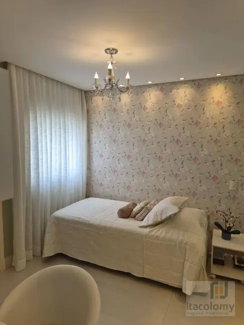 Foto 4 de Apartamento com 3 quartos à venda, 202m2 em Santana De Parnaiba - SP