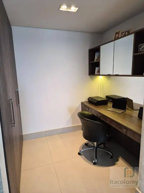 Foto 6 de Apartamento com 3 quartos à venda, 202m2 em Santana De Parnaiba - SP