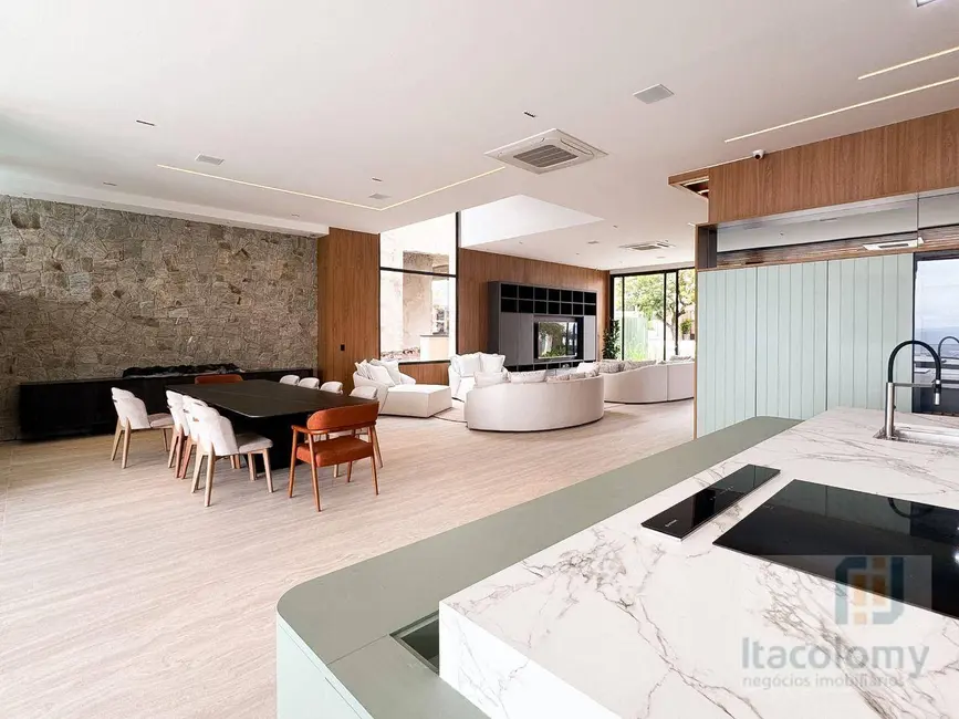 Foto 8 de Casa de Condomínio com 4 quartos à venda, 535m2 em Santana De Parnaiba - SP