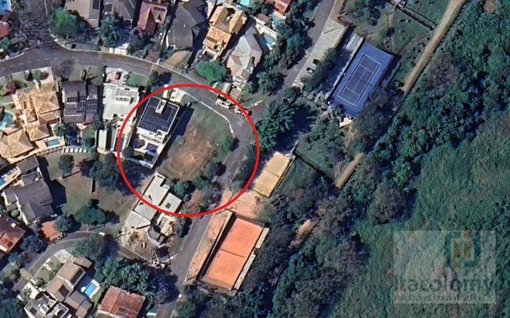 Foto 2 de Terreno / Lote à venda, 705m2 em Santana De Parnaiba - SP