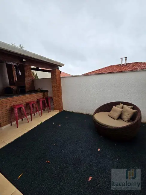 Casa de Condomínio com 3 quartos à venda, 200m2 em Tamboré, Santana De Parnaiba - SP - imagem 9 Foto 9 de Casa de Condomínio com 3 quartos à venda, 200m2 em Tamboré, Santana De Parnaiba - SP