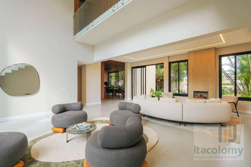 Foto 4 de Casa de Condomínio com 4 quartos à venda, 600m2 em Santana De Parnaiba - SP