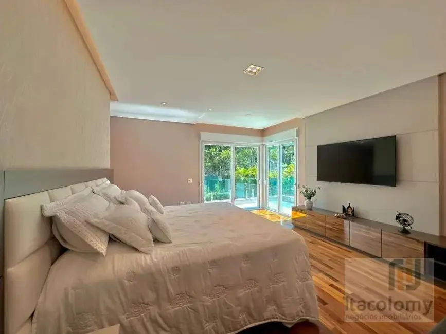 Foto 6 de Casa de Condomínio com 4 quartos à venda, 739m2 em Santana De Parnaiba - SP