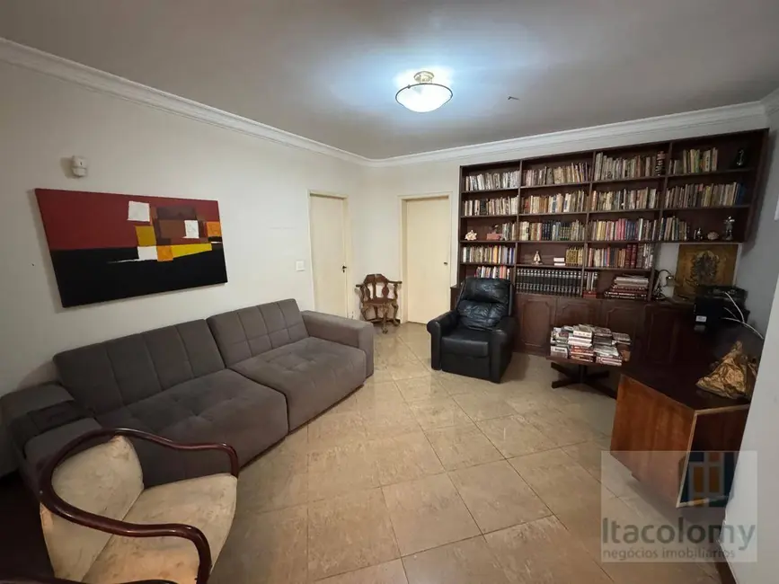 Casa de Condomínio com 3 quartos à venda, 673m2 em Santana De Parnaiba - SP - imagem 5 Foto 5 de Casa de Condomínio com 3 quartos à venda, 673m2 em Santana De Parnaiba - SP