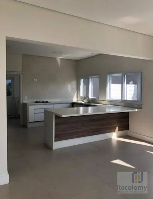 Foto 7 de Casa de Condomínio com 4 quartos para alugar, 441m2 em Santana De Parnaiba - SP