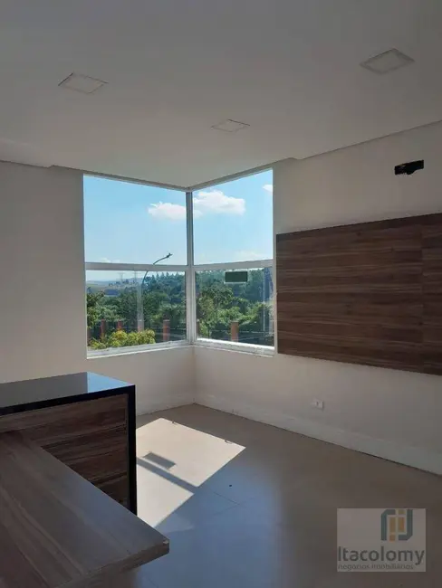 Foto 4 de Casa de Condomínio com 4 quartos para alugar, 441m2 em Santana De Parnaiba - SP