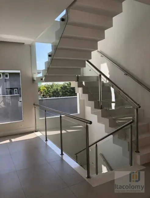 Foto 6 de Casa de Condomínio com 4 quartos para alugar, 441m2 em Santana De Parnaiba - SP