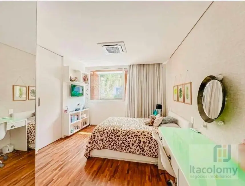 Foto 7 de Casa de Condomínio com 5 quartos à venda, 700m2 em Santana De Parnaiba - SP