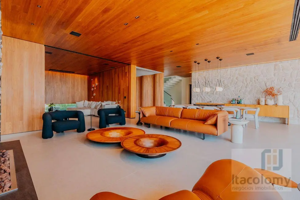 Foto 3 de Casa de Condomínio com 4 quartos à venda, 734m2 em Santana De Parnaiba - SP