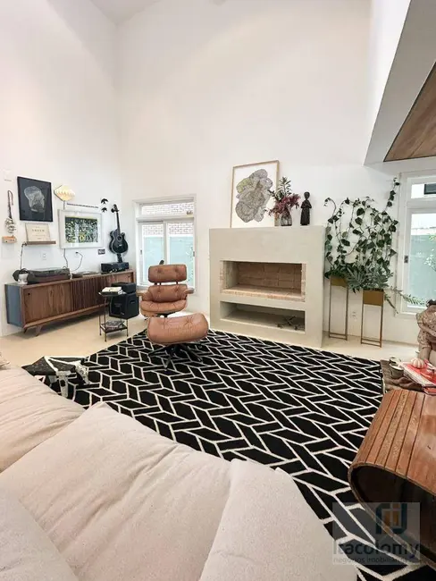 Foto 7 de Casa de Condomínio com 3 quartos à venda, 768m2 em Santana De Parnaiba - SP