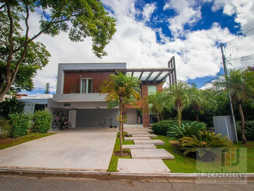 Foto 1 de Casa de Condomínio com 4 quartos à venda, 840m2 em Santana De Parnaiba - SP