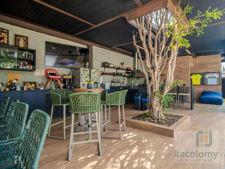 Foto 4 de Casa de Condomínio com 4 quartos à venda, 840m2 em Santana De Parnaiba - SP