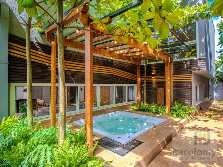 Foto 3 de Casa de Condomínio com 4 quartos à venda, 840m2 em Santana De Parnaiba - SP