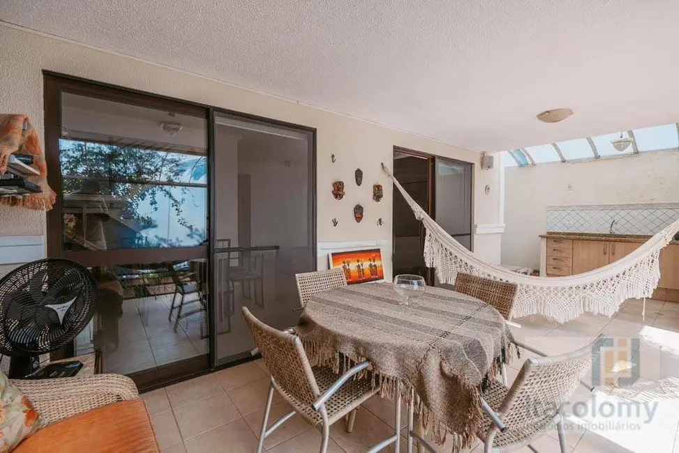 Foto 9 de Casa de Condomínio com 3 quartos à venda, 165m2 em Santana De Parnaiba - SP