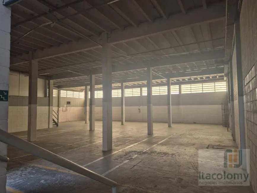 Foto 4 de Armazém / Galpão para alugar, 710m2 em Paraíso (Polvilho), Cajamar - SP