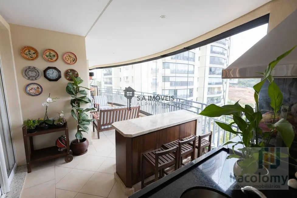 Apartamento com 3 quartos à venda, 202m2 em Tamboré, Barueri - SP - imagem 4 Foto 4 de Apartamento com 3 quartos à venda, 202m2 em Tamboré, Barueri - SP