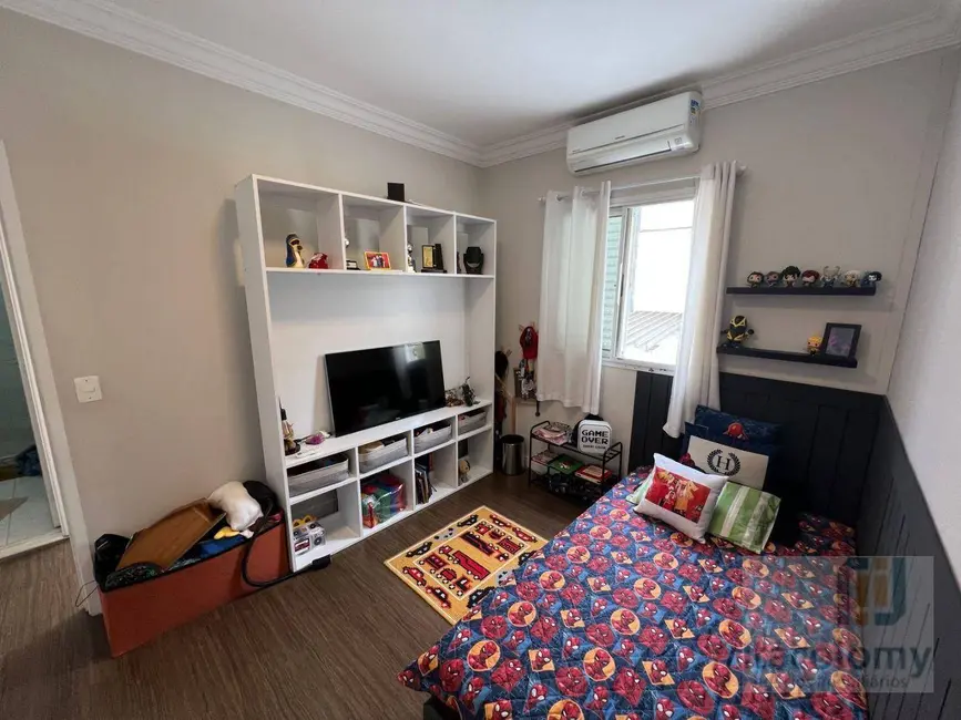 Casa de Condomínio com 4 quartos à venda, 180m2 em Tamboré, Santana De Parnaiba - SP - imagem 7 Foto 7 de Casa de Condomínio com 4 quartos à venda, 180m2 em Tamboré, Santana De Parnaiba - SP