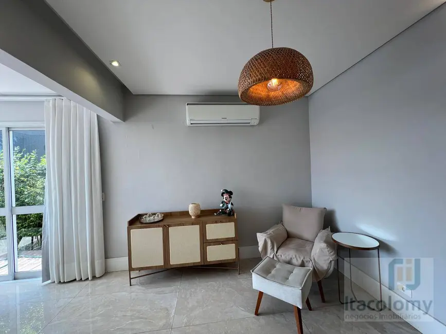 Foto 2 de Casa de Condomínio com 3 quartos para alugar, 150m2 em Tamboré, Santana De Parnaiba - SP