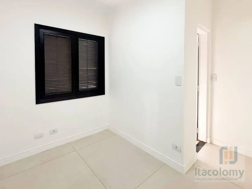 Foto 4 de Casa de Condomínio com 5 quartos à venda, 282m2 em Santana De Parnaiba - SP