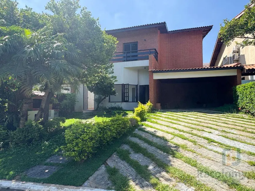 Foto 1 de Casa de Condomínio com 5 quartos à venda, 282m2 em Santana De Parnaiba - SP