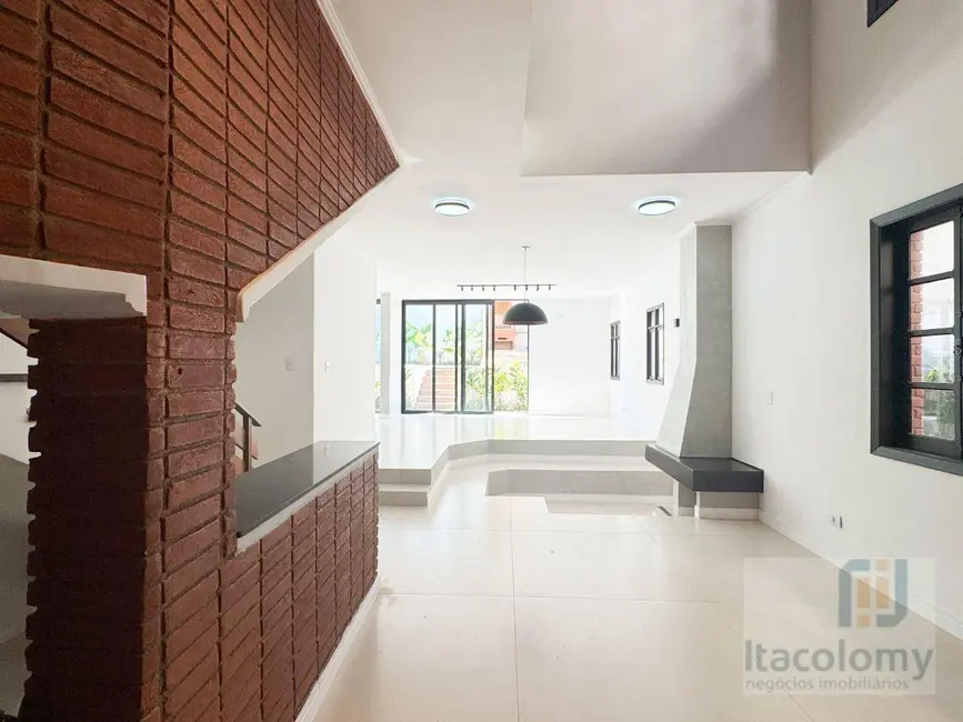 Foto 6 de Casa de Condomínio com 5 quartos à venda, 282m2 em Santana De Parnaiba - SP