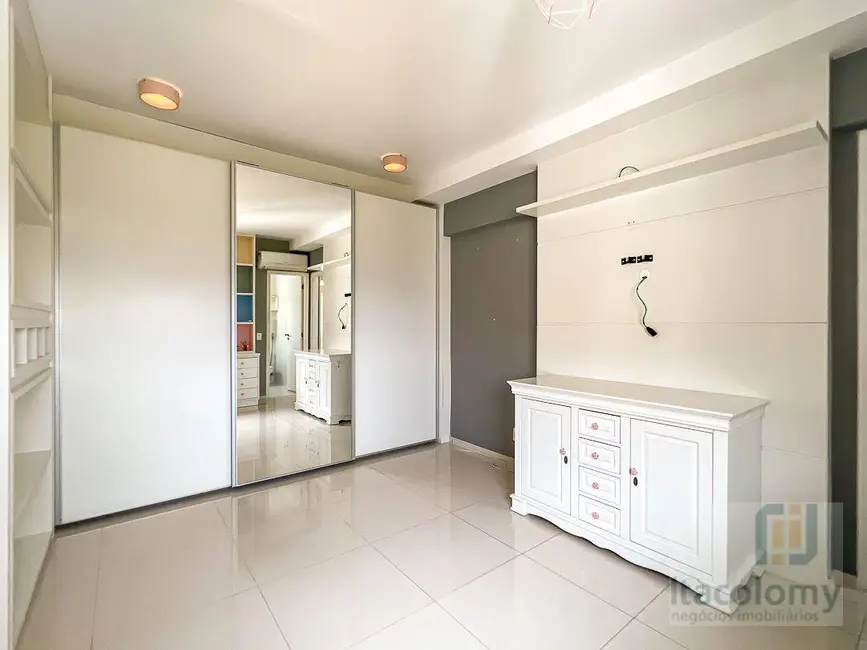 Foto 9 de Apartamento com 3 quartos à venda, 144m2 em Santana De Parnaiba - SP