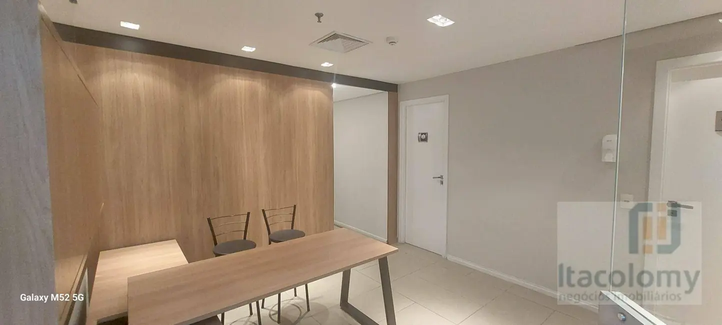 Sala Comercial para alugar, 96m2 em Alphaville Industrial, Barueri - SP - imagem 1 Foto 1 de Sala Comercial para alugar, 96m2 em Alphaville Industrial, Barueri - SP