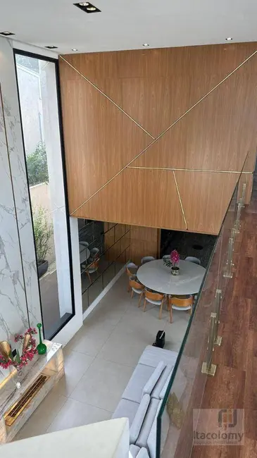 Casa de Condomínio com 5 quartos à venda, 670m2 em Barueri - SP - imagem 6 Foto 6 de Casa de Condomínio com 5 quartos à venda, 670m2 em Barueri - SP