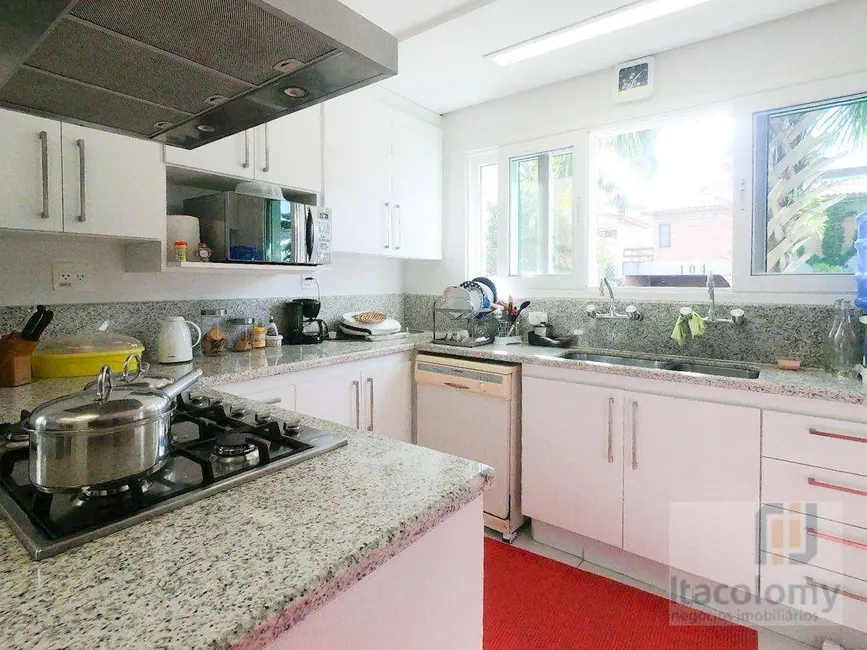 Foto 4 de Casa de Condomínio com 3 quartos à venda, 360m2 em Santana De Parnaiba - SP