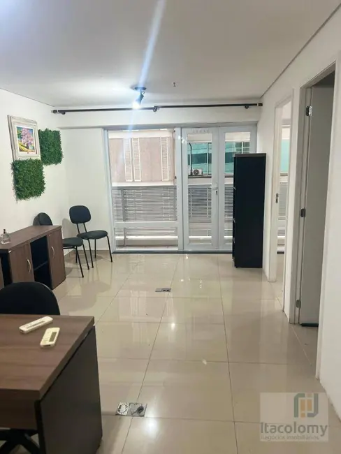 Sala Comercial para alugar, 64m2 em Alphaville Industrial, Barueri - SP - imagem 2 Foto 2 de Sala Comercial para alugar, 64m2 em Alphaville Industrial, Barueri - SP