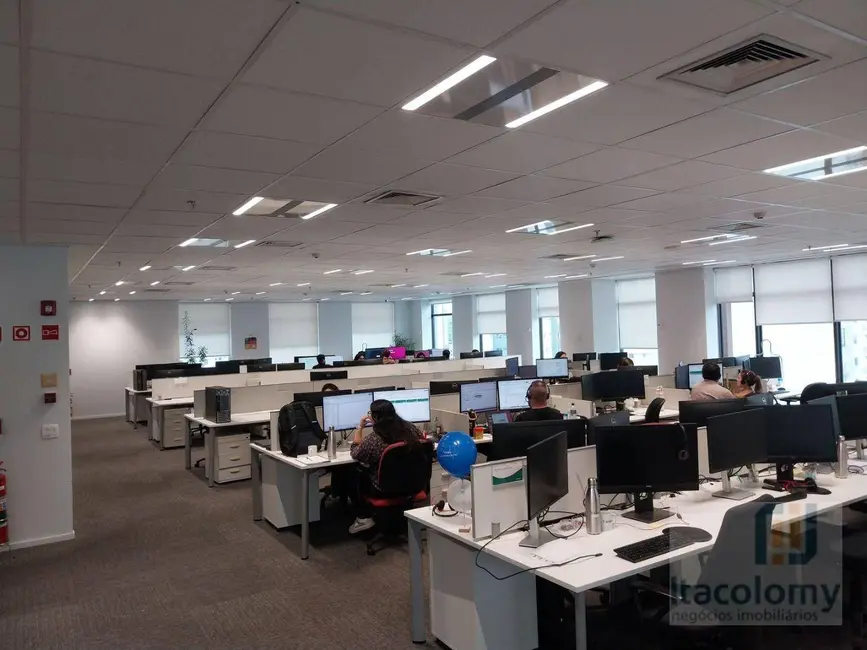 Loft / Flat para alugar, 972m2 em Vila Nova Conceição, São Paulo - SP - imagem 1 Foto 1 de Loft / Flat para alugar, 972m2 em Vila Nova Conceição, São Paulo - SP