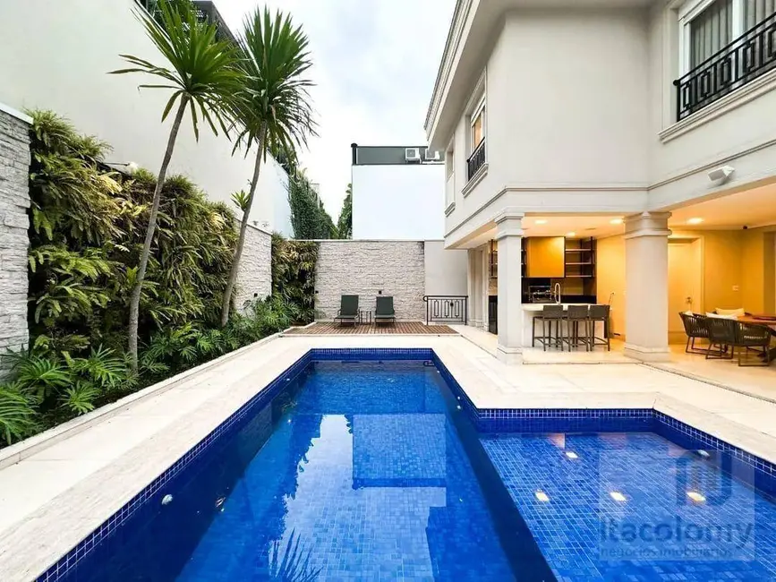 Casa de Condomínio com 4 quartos à venda, 420m2 em Tamboré, Barueri - SP - imagem 2 Foto 2 de Casa de Condomínio com 4 quartos à venda, 420m2 em Tamboré, Barueri - SP