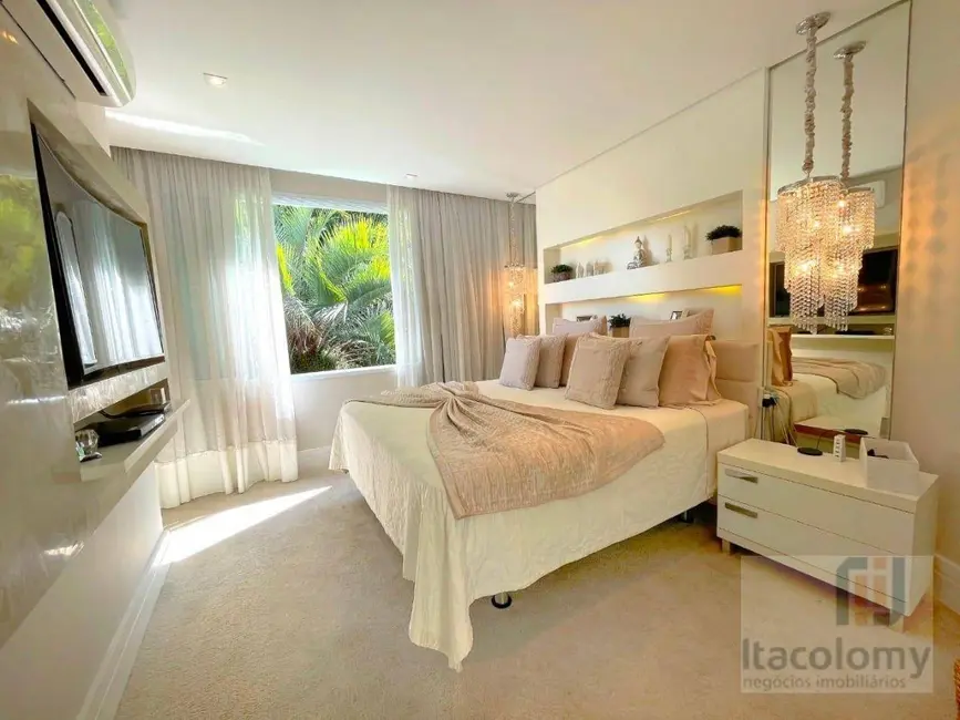 Casa de Condomínio com 5 quartos à venda, 1000m2 em Barueri - SP - imagem 6 Foto 6 de Casa de Condomínio com 5 quartos à venda, 1000m2 em Barueri - SP