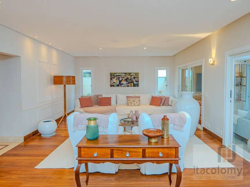 Foto 4 de Casa de Condomínio com 4 quartos à venda e para alugar, 600m2 em Santana De Parnaiba - SP