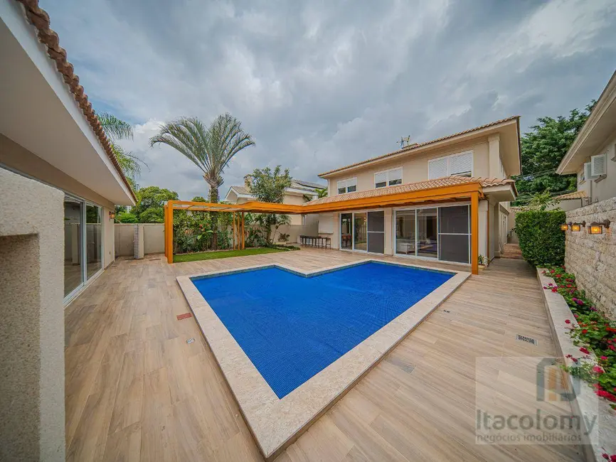 Foto 2 de Casa de Condomínio com 4 quartos à venda e para alugar, 600m2 em Santana De Parnaiba - SP