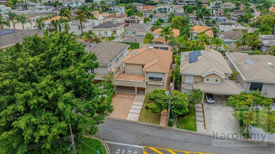 Foto 6 de Casa de Condomínio com 4 quartos à venda e para alugar, 600m2 em Santana De Parnaiba - SP