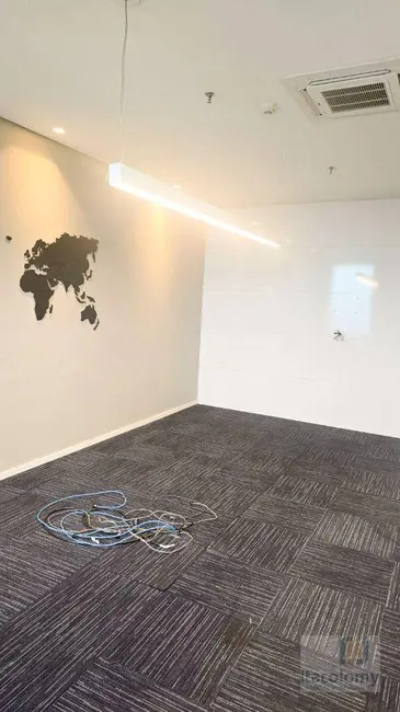 Foto 2 de Sala Comercial para alugar, 170m2 em Alphaville Industrial, Barueri - SP