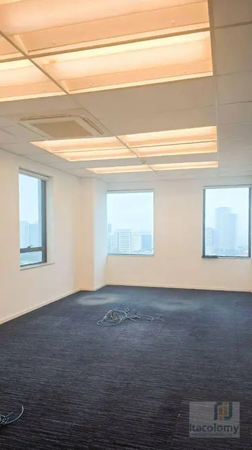 Foto 1 de Sala Comercial para alugar, 170m2 em Alphaville Industrial, Barueri - SP