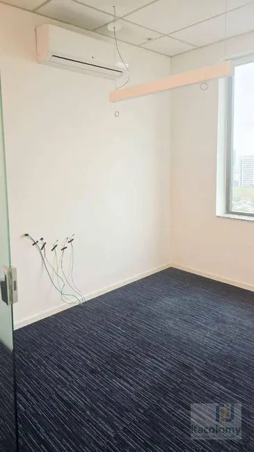 Foto 3 de Sala Comercial para alugar, 170m2 em Alphaville Industrial, Barueri - SP