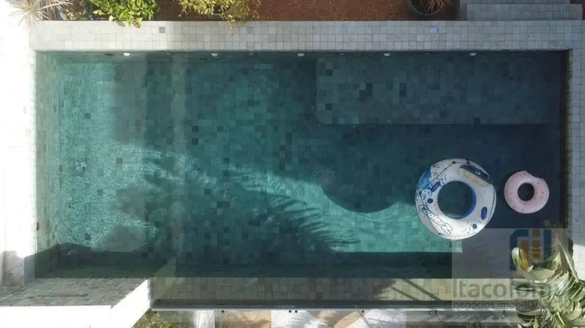 Foto 3 de Casa de Condomínio com 5 quartos à venda, 480m2 em Santana De Parnaiba - SP