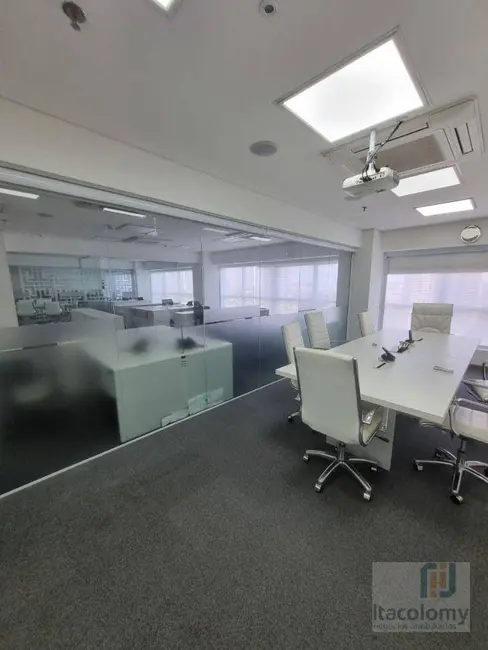 Foto 9 de Sala Comercial para alugar, 922m2 em Alphaville Empresarial, Barueri - SP