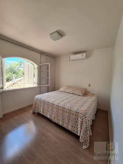 Foto 9 de Casa de Condomínio com 4 quartos à venda, 360m2 em Santana De Parnaiba - SP