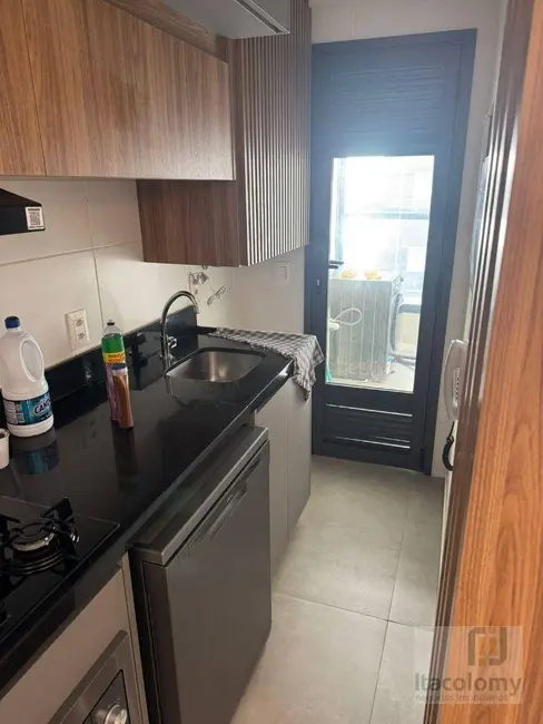 Apartamento com 2 quartos para alugar, 75m2 em Alphaville Industrial, Barueri - SP - imagem 3 Foto 3 de Apartamento com 2 quartos para alugar, 75m2 em Alphaville Industrial, Barueri - SP
