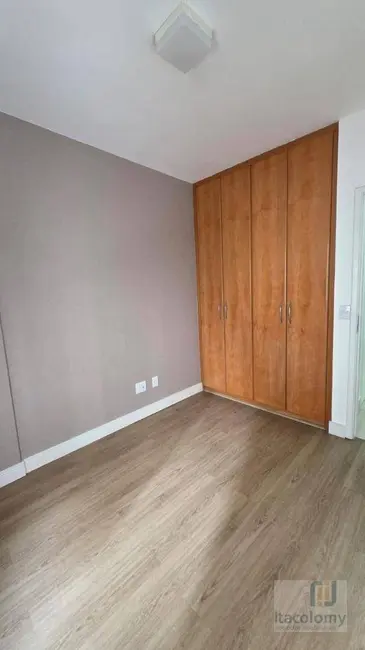 Foto 8 de Apartamento com 3 quartos para alugar, 80m2 em Alphaville Industrial, Barueri - SP