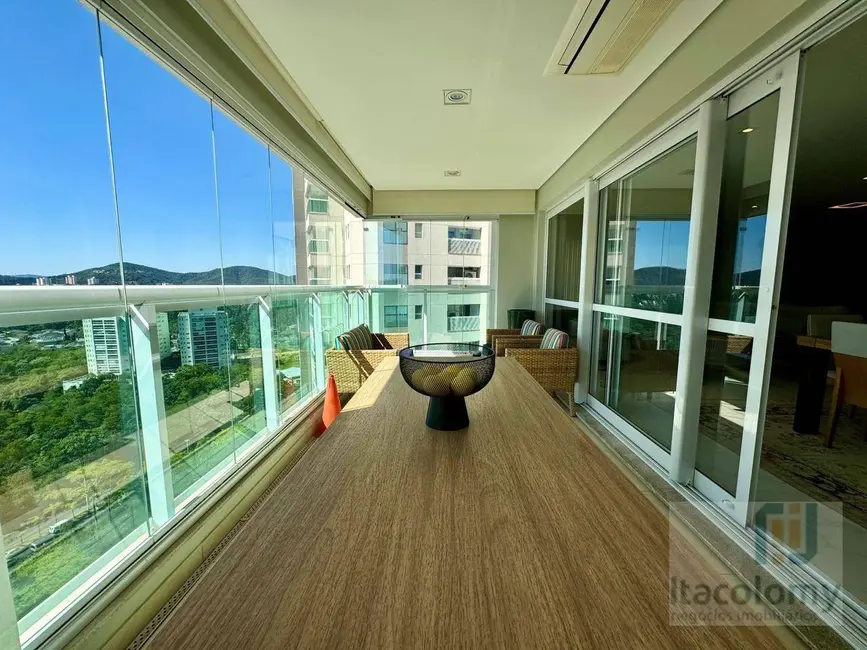 Apartamento com 3 quartos à venda, 200m2 em Barueri - SP - imagem 8 Foto 8 de Apartamento com 3 quartos à venda, 200m2 em Barueri - SP