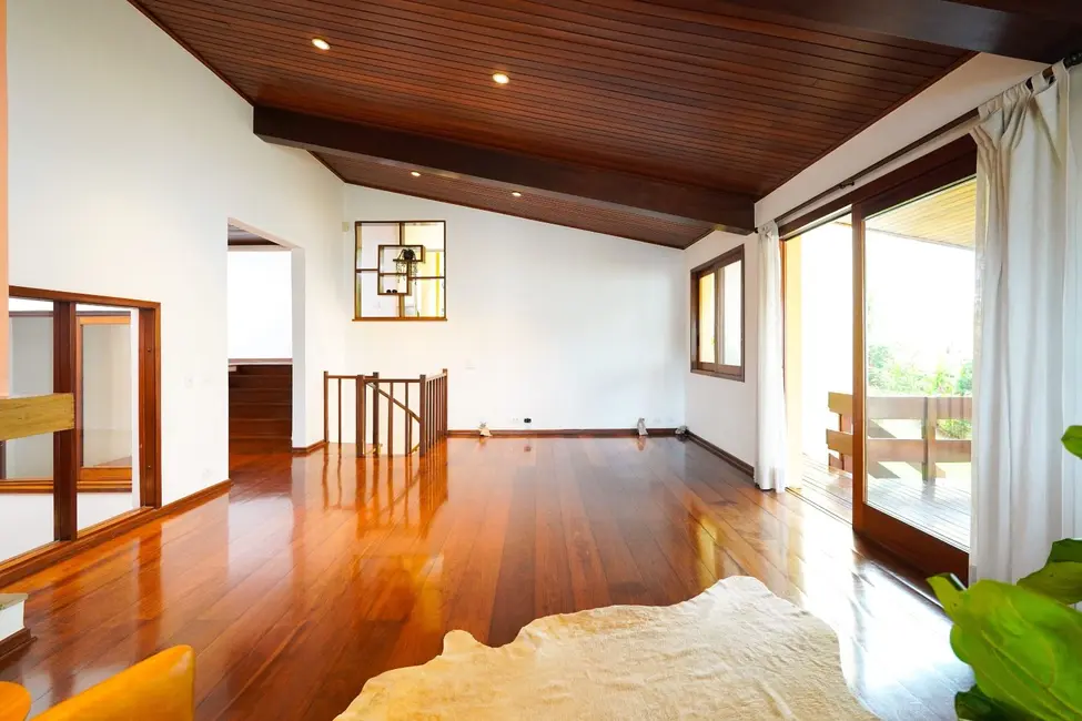 Casa de Condomínio com 4 quartos à venda, 805m2 em Barueri - SP - imagem 4 Foto 4 de Casa de Condomínio com 4 quartos à venda, 805m2 em Barueri - SP