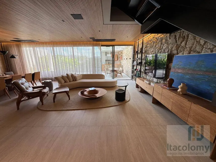 Foto 4 de Casa de Condomínio com 3 quartos à venda, 350m2 em Tamboré, Santana De Parnaiba - SP