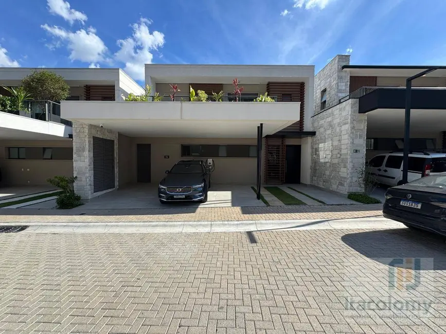 Foto 1 de Casa de Condomínio com 3 quartos à venda, 350m2 em Tamboré, Santana De Parnaiba - SP