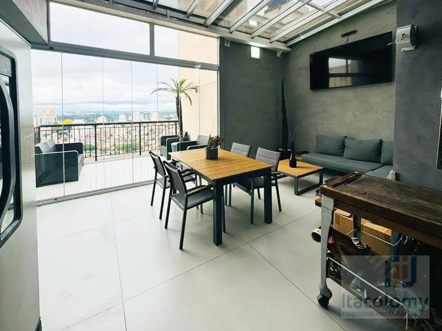 Foto 1 de Cobertura com 2 quartos à venda, 160m2 em Jardim Tupanci, Barueri - SP